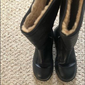 Ugg brooks tall black boots